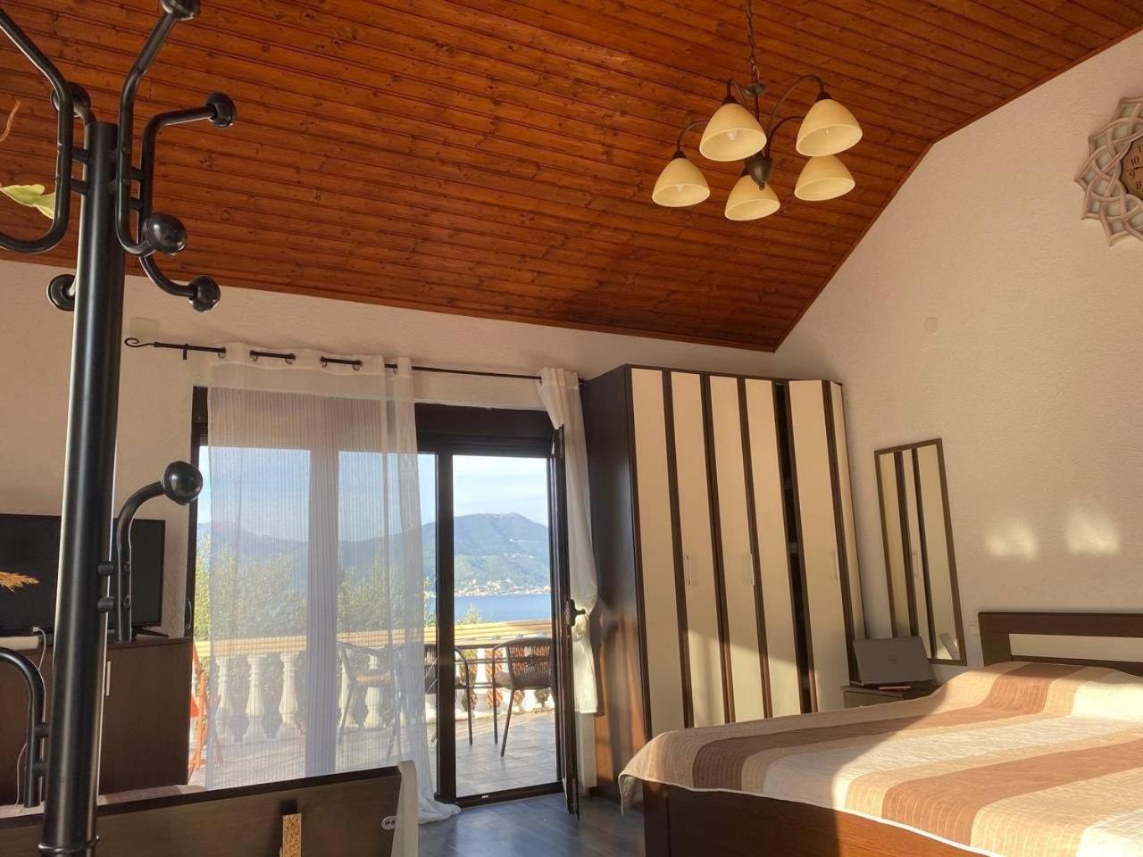 Apartments Arina Krasići Eksteriør billede