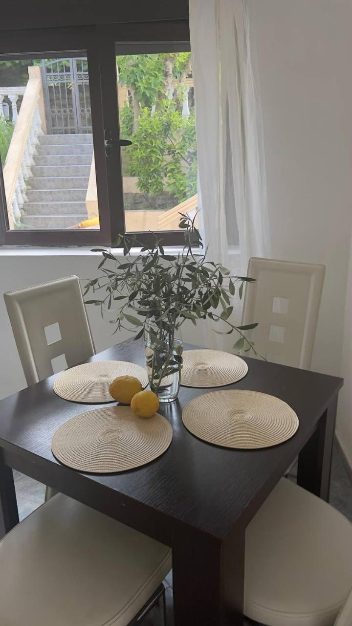 Apartments Arina Krasići Eksteriør billede